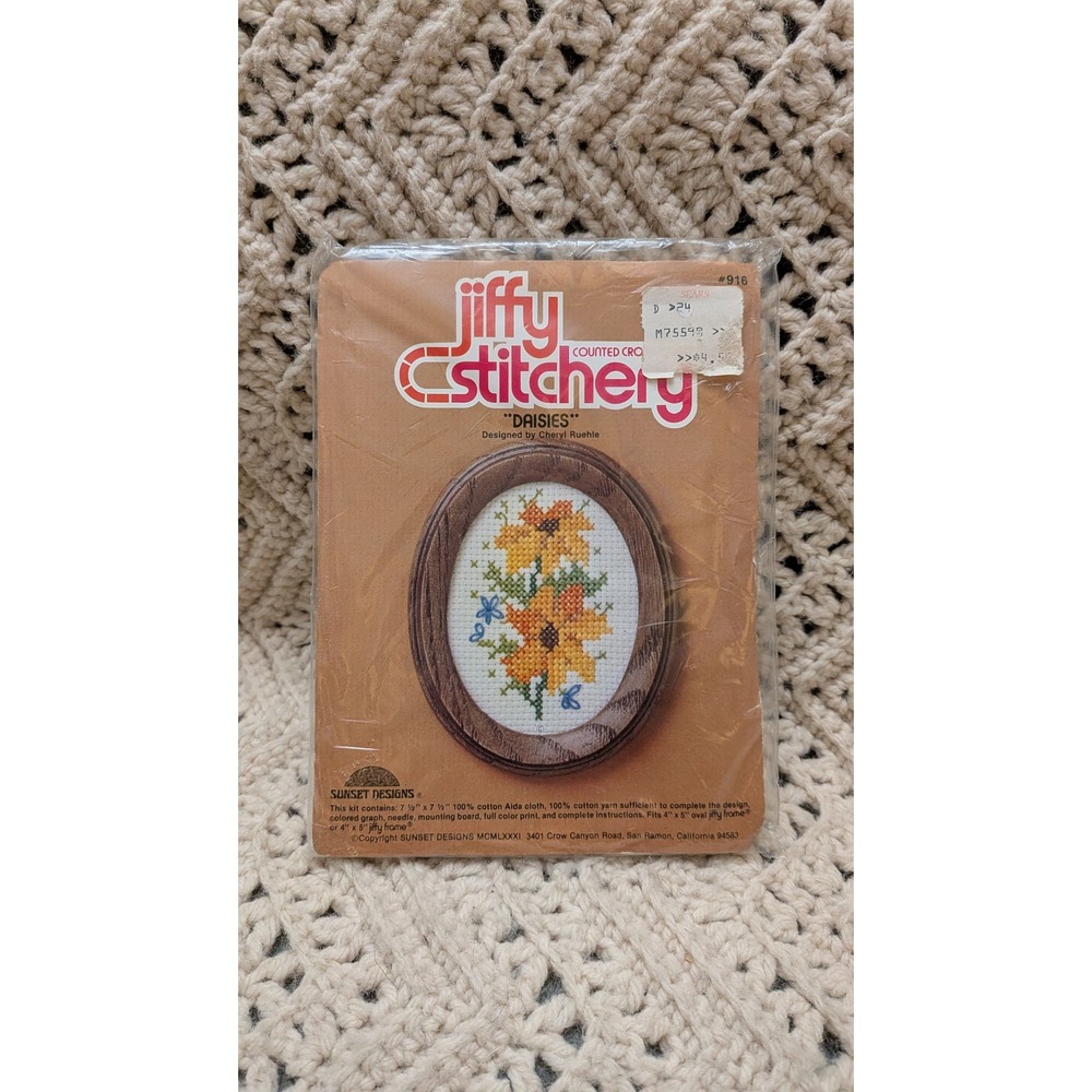 Vintage 1981 Jiffy Stitchery Daisies Counted Cross Stitch Kit Sunset Designs 916